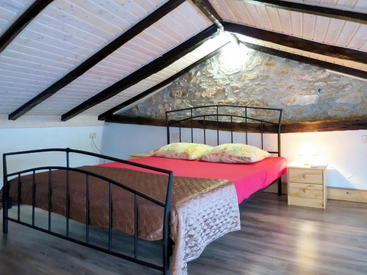 Holiday Home Matea - Mod207 By Interhome Martina